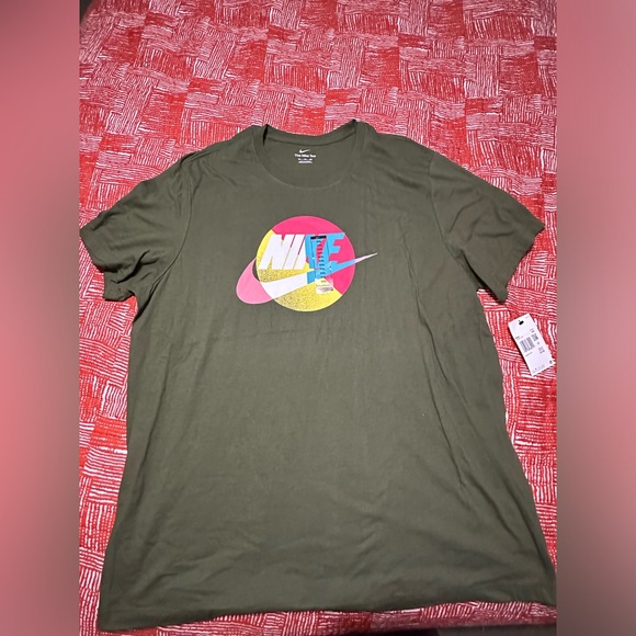 Nike Men Tee - Picture 1 of 4